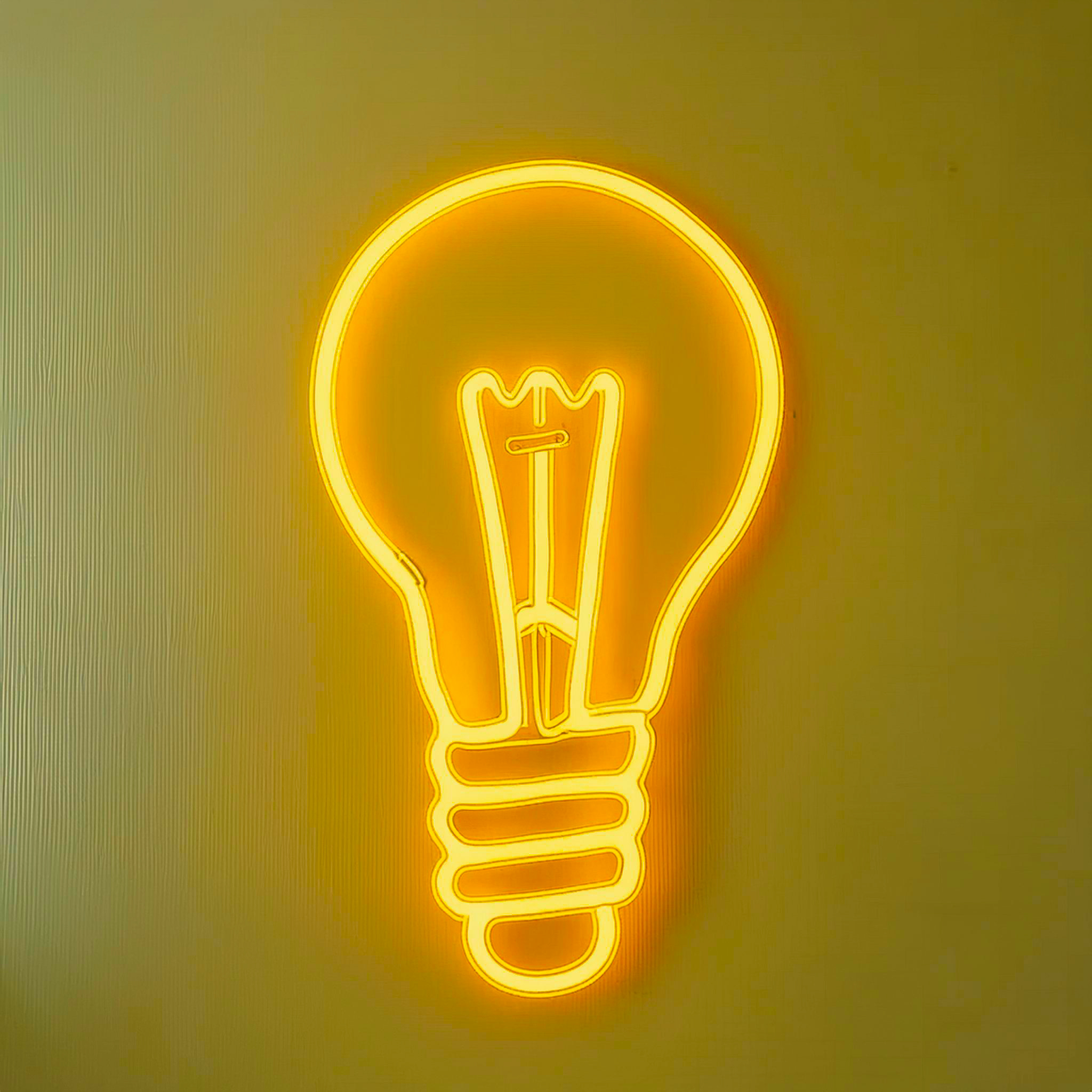 Lightbulb neon